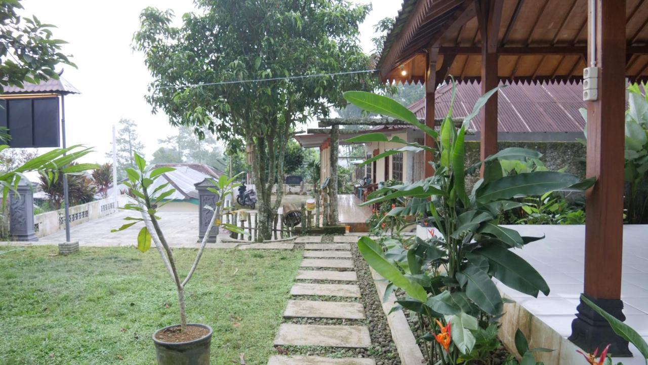 Gasthaus Sanggar Pantcha Indra Kemuning Exterior foto