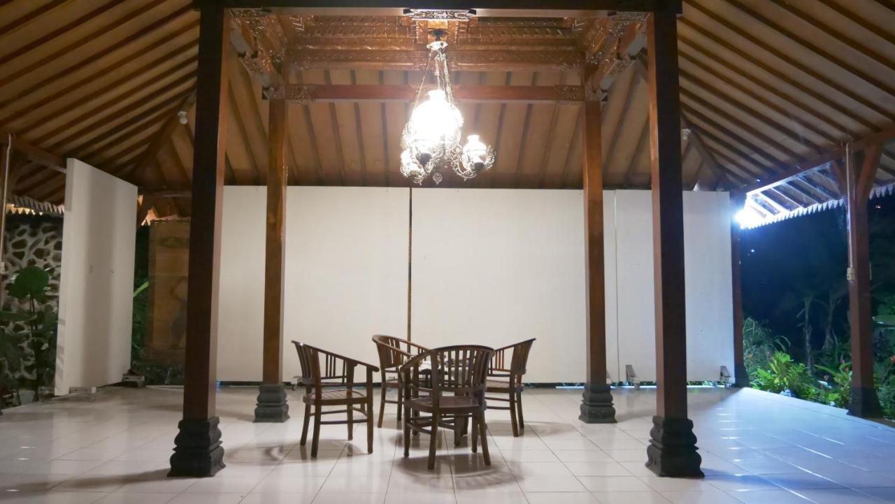 Gasthaus Sanggar Pantcha Indra Kemuning Exterior foto
