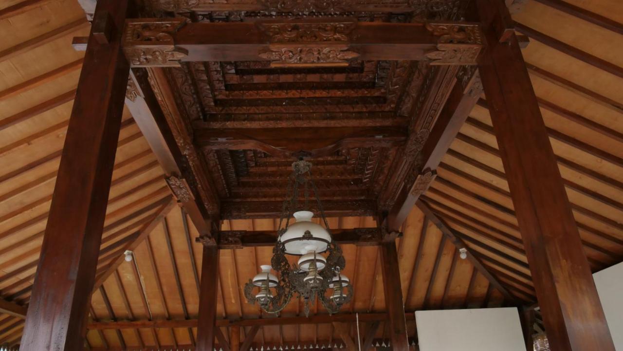 Gasthaus Sanggar Pantcha Indra Kemuning Exterior foto